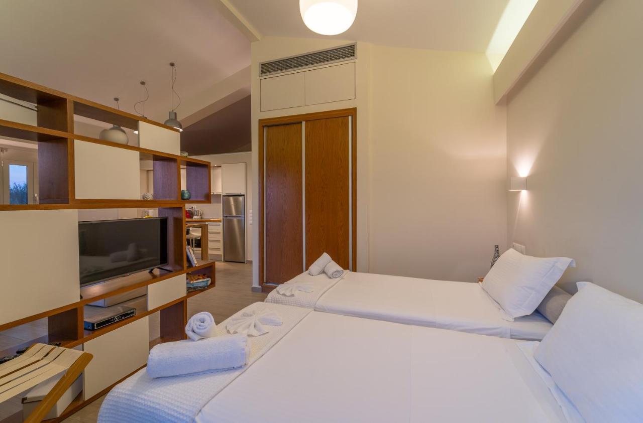 Abelia Luxurious Villas Finikounta Ngoại thất bức ảnh