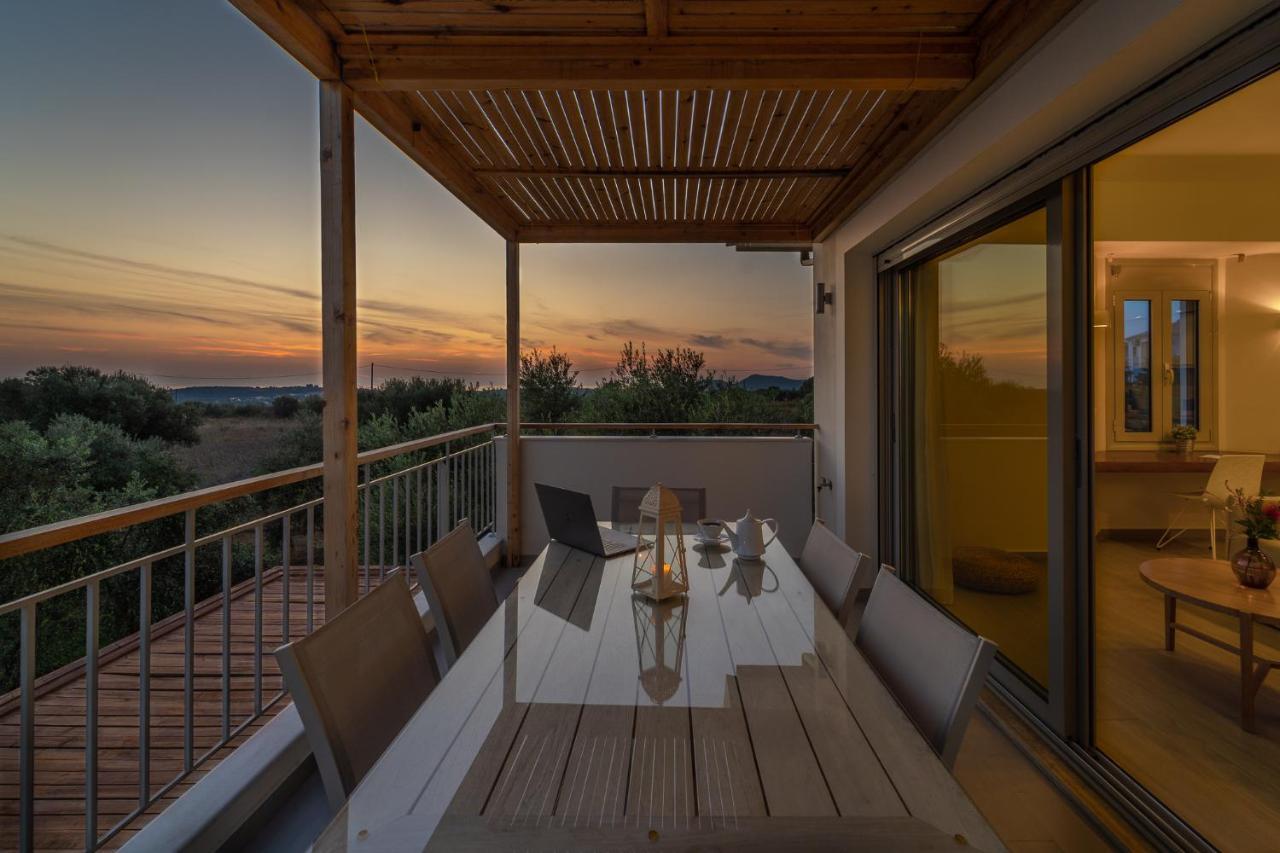 Abelia Luxurious Villas Finikounta Ngoại thất bức ảnh